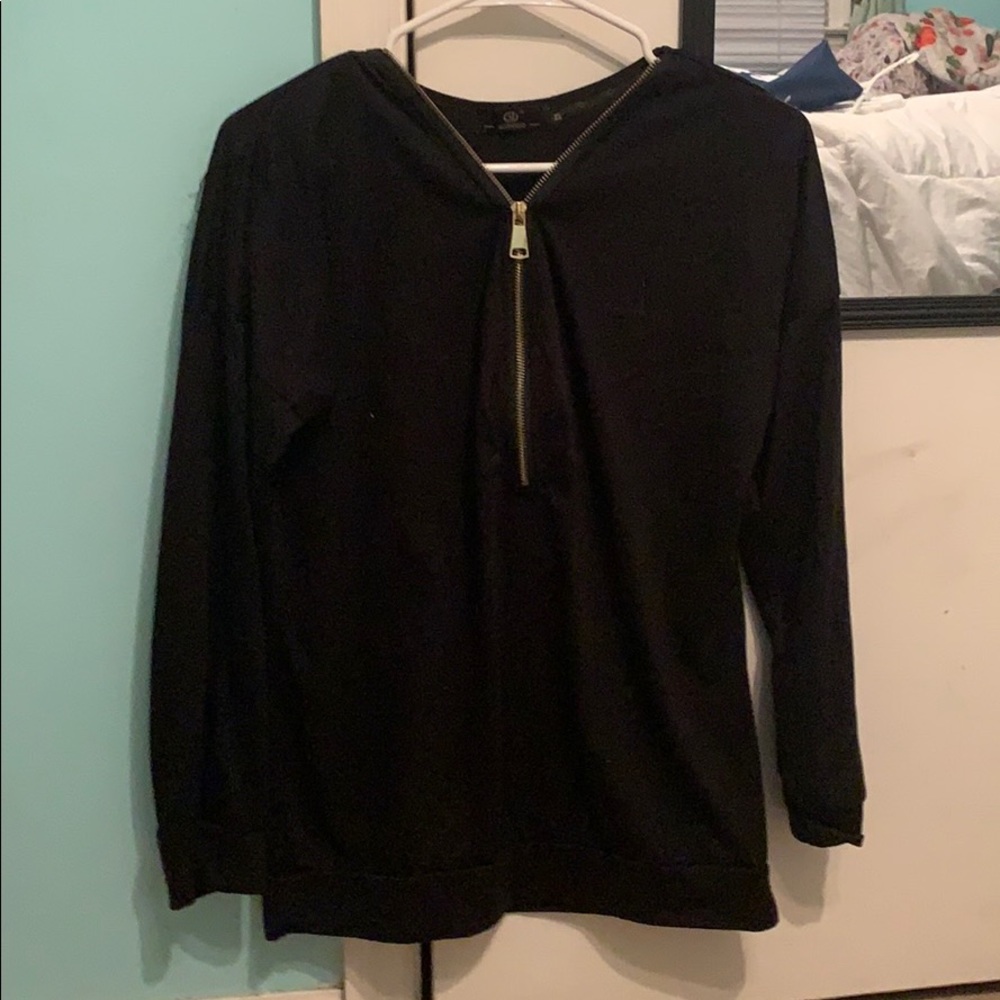 Black Sumhoo black long sleeve shirt with zipper